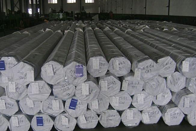 Packing of stainless steel bars