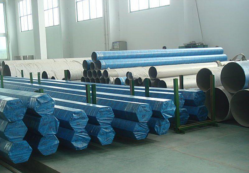 Packing of stainless steel pipes